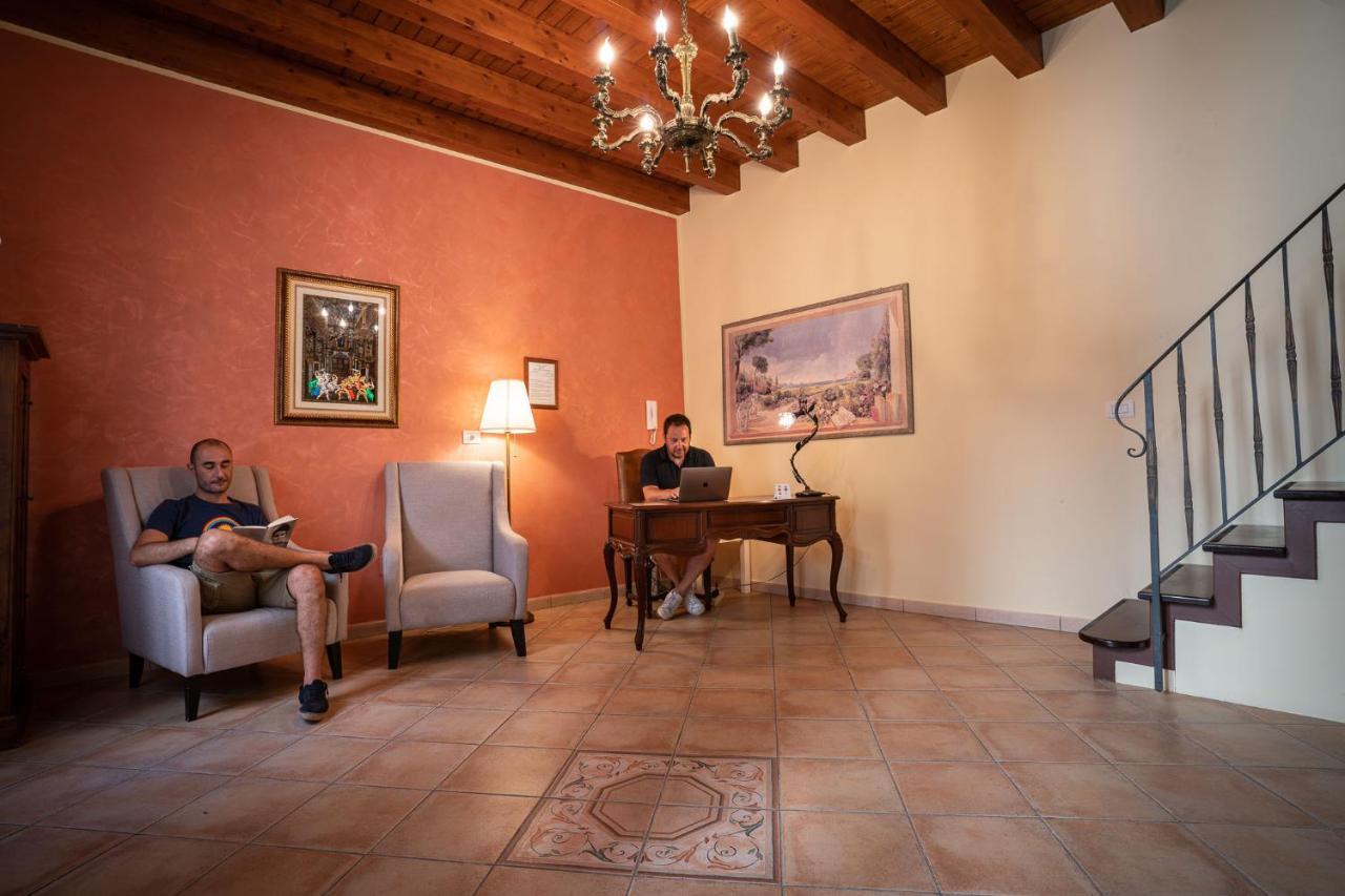 Ares Rooms Ortigia Syracuse Exterior photo